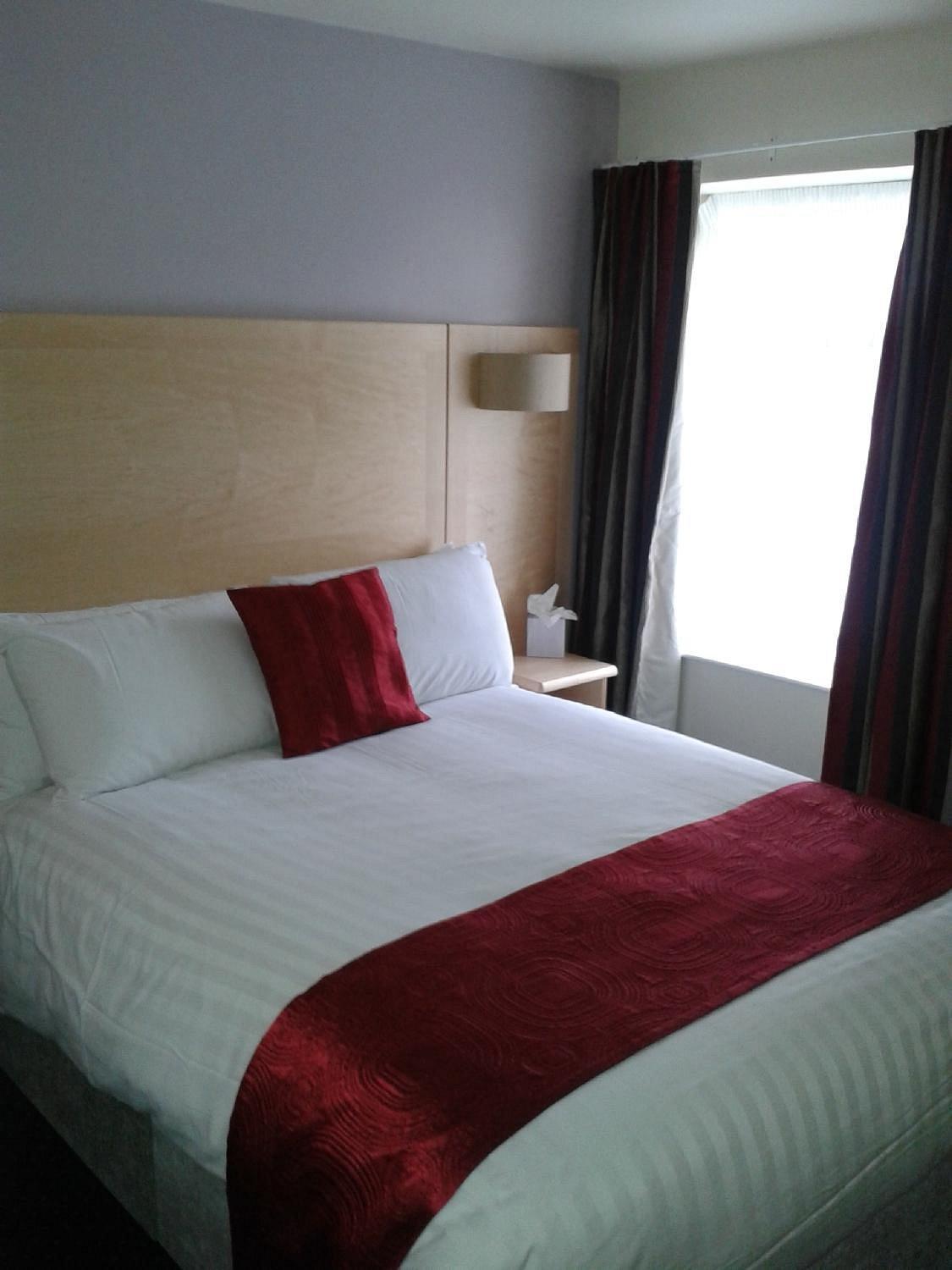 Cambridge Hotel Waterfront Brighouse Kültér fotó